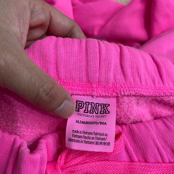 Victoria's Secret Women XL PINK Logo Heritage Sweatpants - Picture 8 of 8